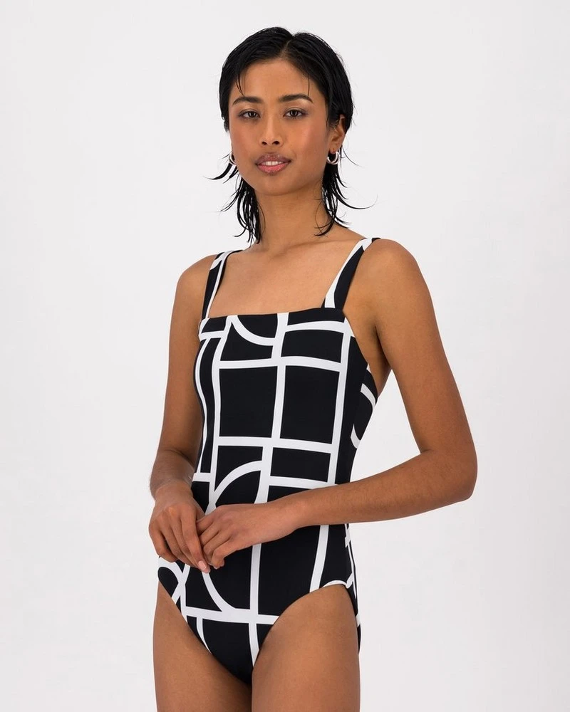 Makai One-Piece Swimsuit 3 Makai One-Piece Swimsuit
