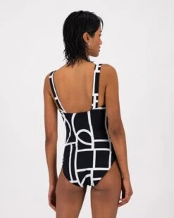 Makai One-Piece Swimsuit 10 Makai One-Piece Swimsuit -Fashion General Store 104000071 C01 3