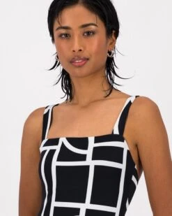 Makai One-Piece Swimsuit 11 Makai One-Piece Swimsuit -Fashion General Store 104000071 C01 4