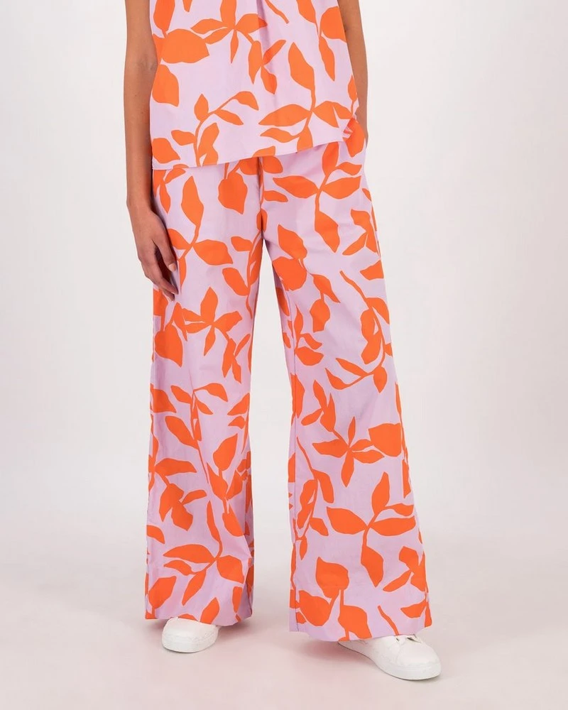 Axi Printed Pants 3 Axi Printed Pants