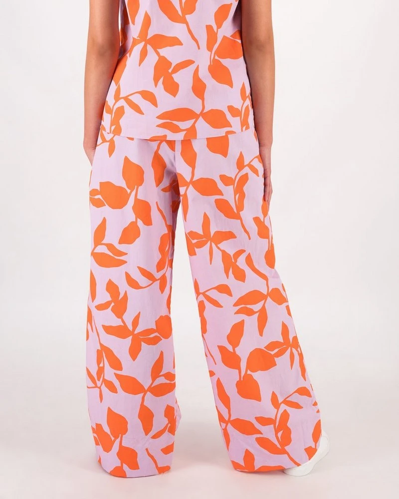 Axi Printed Pants 5 Axi Printed Pants - Image 3