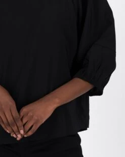 Amberlyn Easy Popover -Fashion General Store 104510065 C01 5