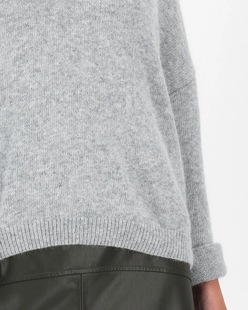 Carri Relaxed Knitwear Popover 7 Carri Relaxed Knitwear Popover - Image 5