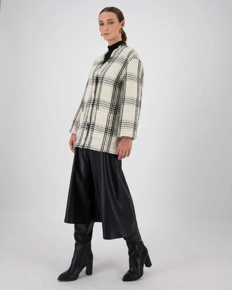 Chana Tweed Textured Jacket 4 Chana Tweed Textured Jacket - Image 2