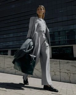 Siyo Relaxed Wide Leg Pant