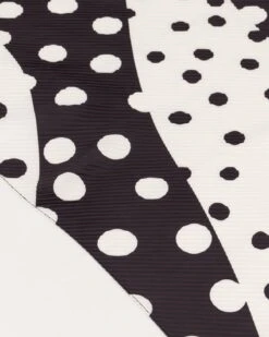 Azelea Dotted Pleated Scarf -Fashion General Store 105540418 C01 4