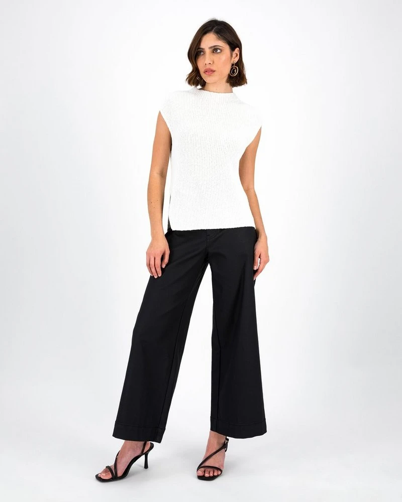 Kent Sleeveless Knitwear Vest 4 Kent Sleeveless Knitwear Vest - Image 2